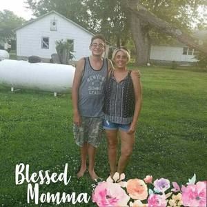 Meet your Posher, Sandy